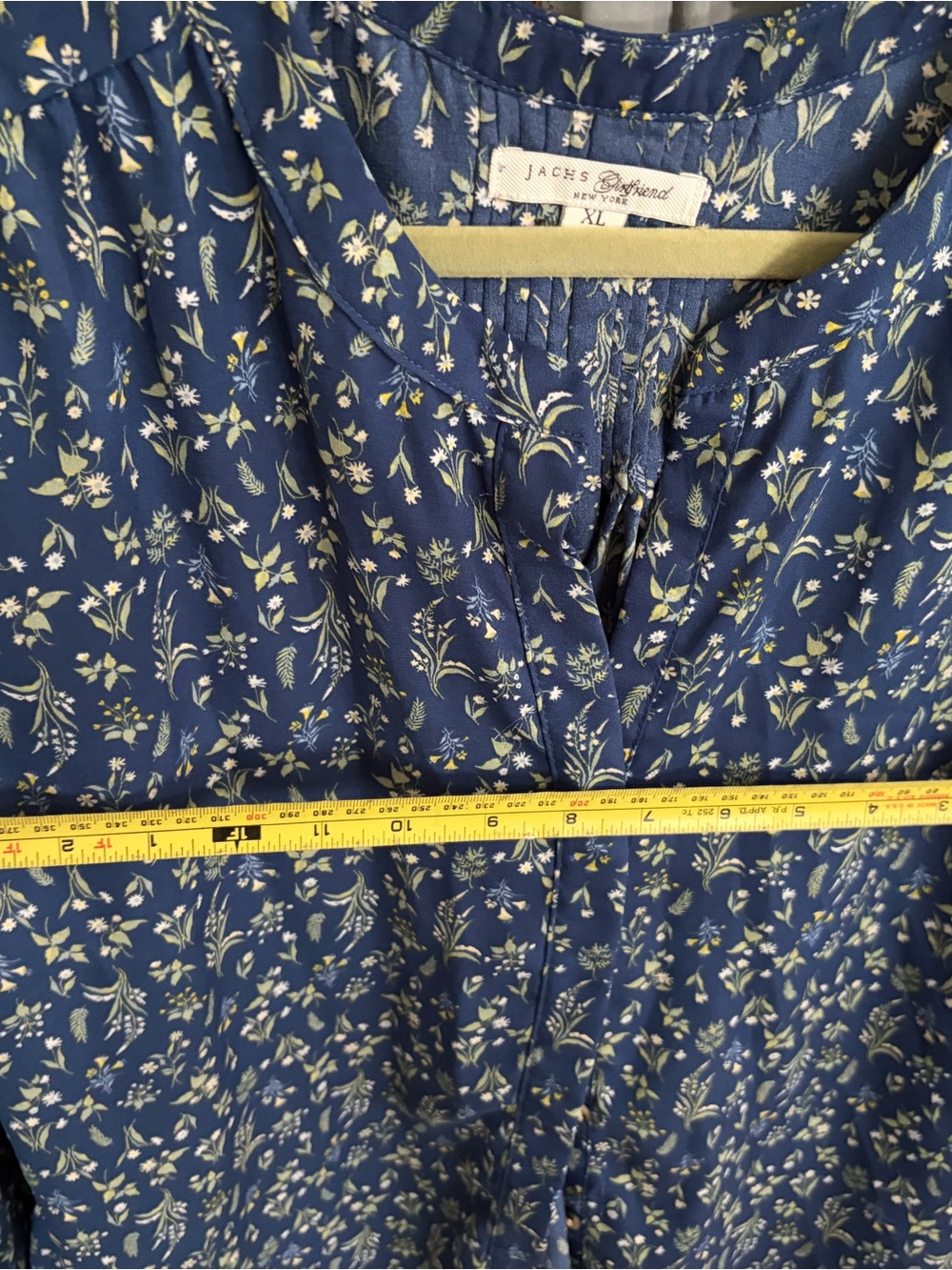 Jachs Navy Blue Floral Button-Front Blouse - Picture 3 of 8